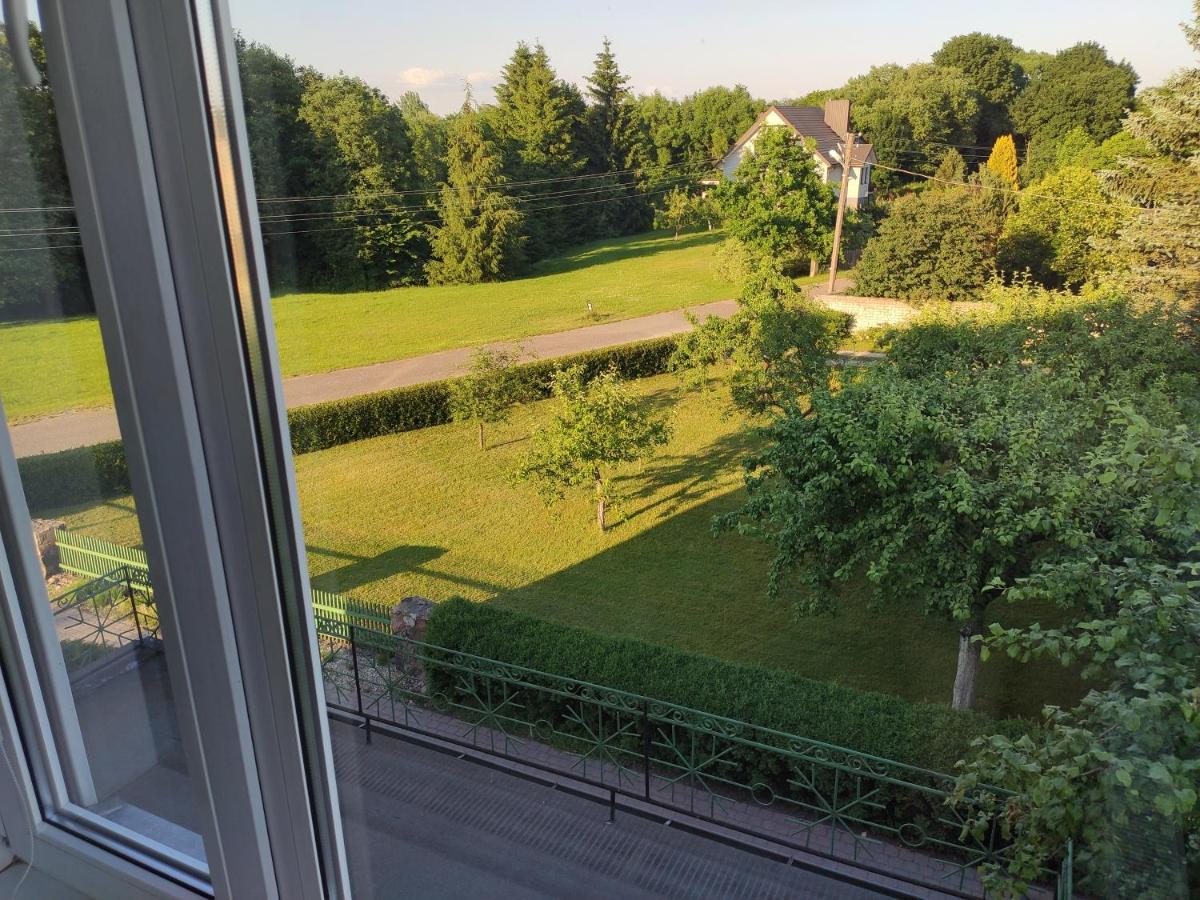 Spacious & Cozy Apartment With Forest View Zapyskis Exterior photo