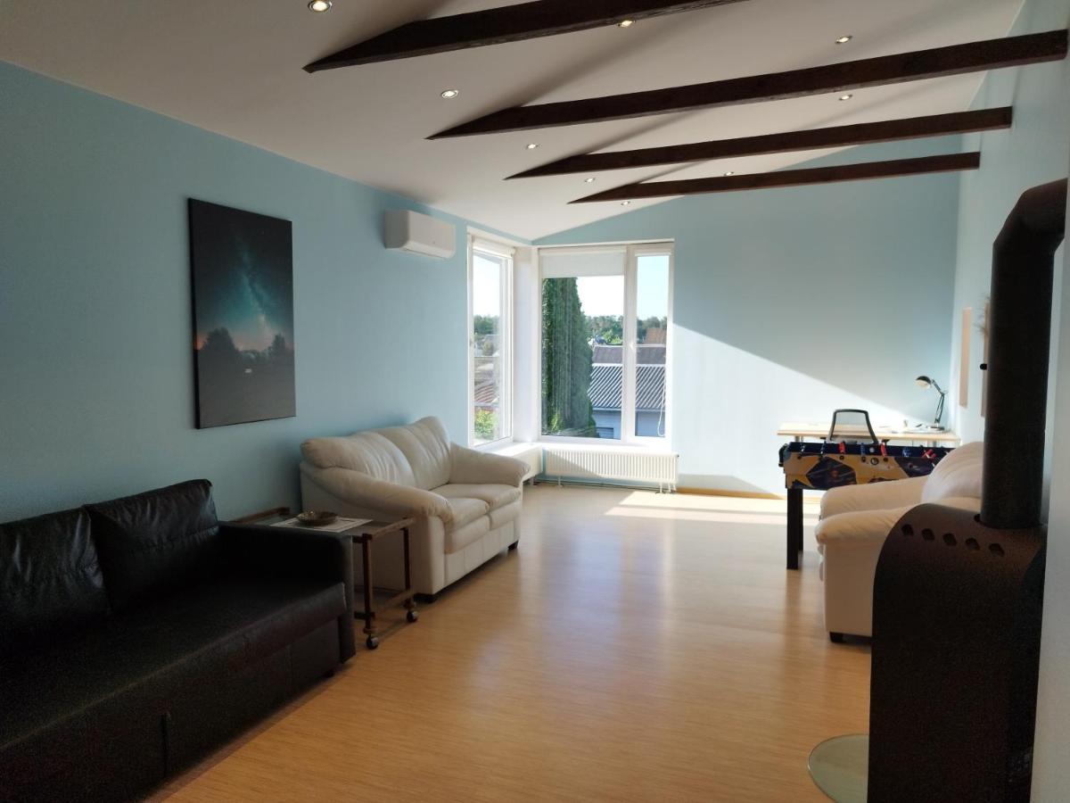 Spacious & Cozy Apartment With Forest View Zapyskis Exterior photo