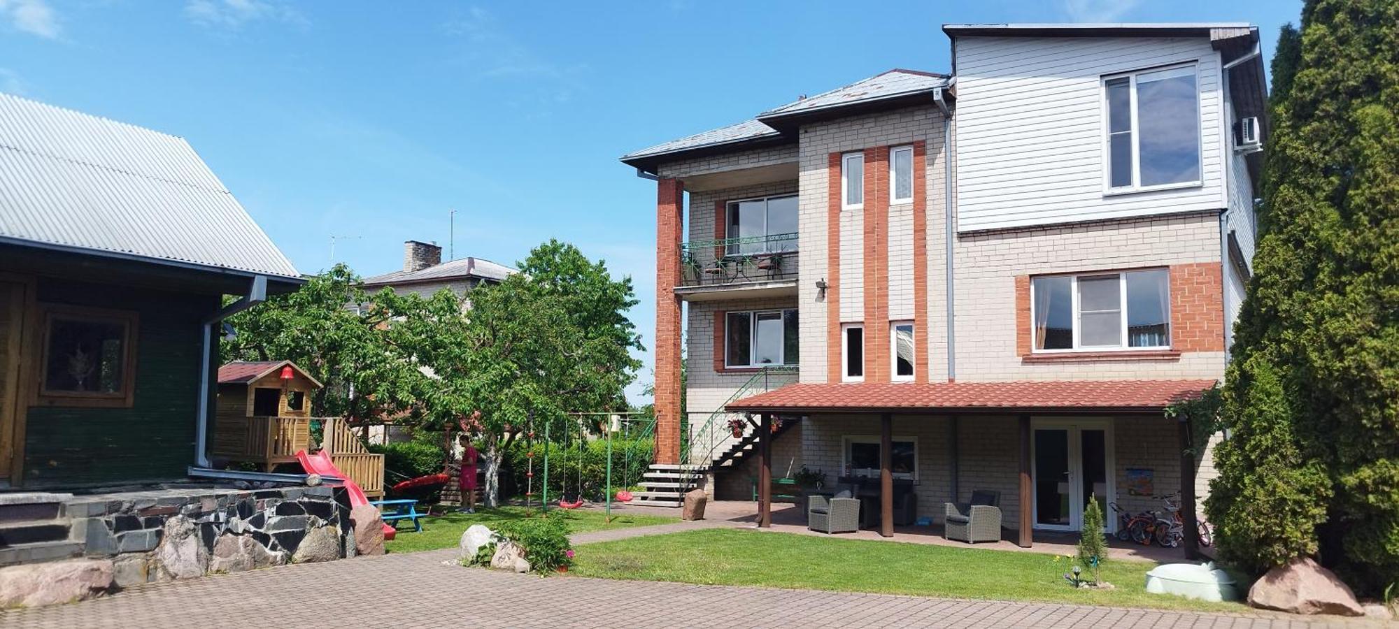 Spacious & Cozy Apartment With Forest View Zapyskis Exterior photo